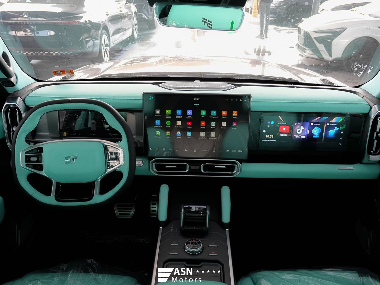 Jetour T2 Luxury Conquest Pro Tiffany Interior 2.0 Turbo (Export Only)