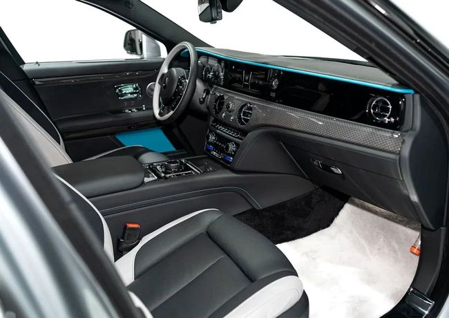 Rolls-Royce Ghost Rolls Royce Ghost Black Badge 6.6L BLACK BADGE DELIVERY MILEAGE STARLIGHT REAR TVS CARBON, миниатюра 29