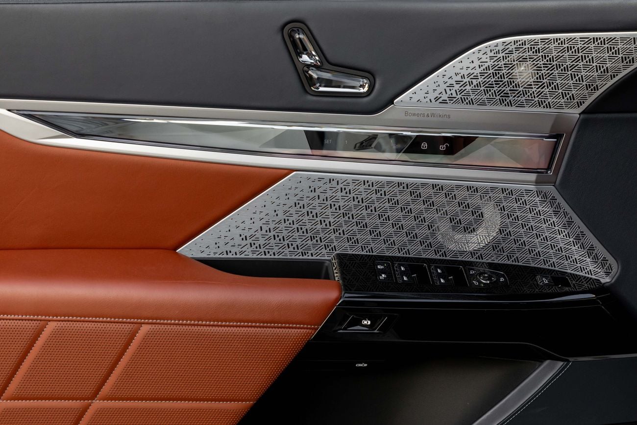 بي أم دبليو i7 i7 | 6,855 P.M | 0% Downpayment | Full BMW History