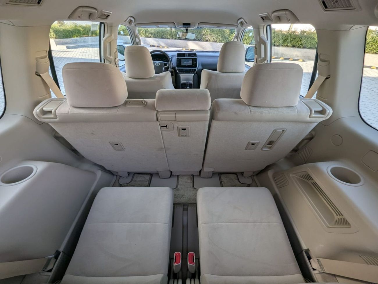 Toyota Prado Toyota Prado 2023 LHD white colour Gcc specs