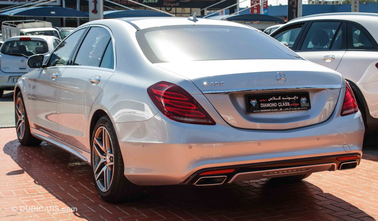 Mercedes-Benz S 400