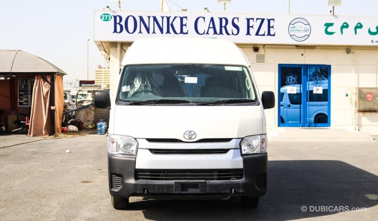 Toyota Hiace 16-Seater, 2.5L, Diesel, Manual Transmission, Right Hand Drive