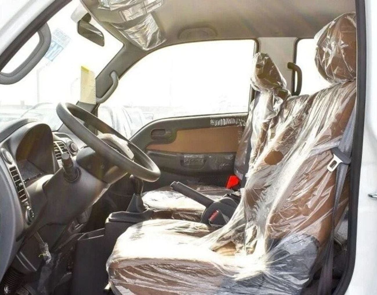 Kia Bongo K2700 2.7L DSL M/T DUOBLE CAB