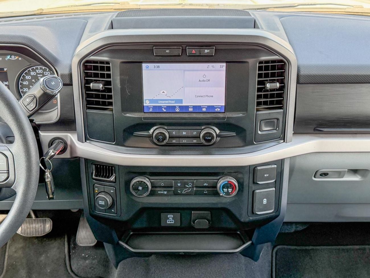 فورد F 150 XLT 3.5L (5 Seater)