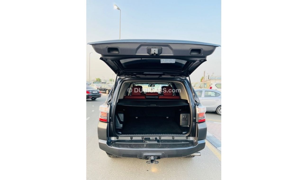 Toyota 4Runner 2018 Toyota 4Runner 4x4, Sunroof,Leather seat