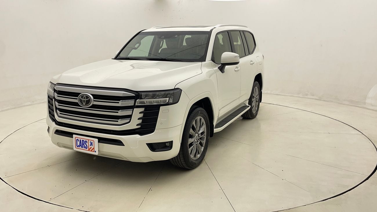 تويوتا لاند كروزر GXR 4 | بدون دفعة مقدمة | اختبار القيادة في المنزل