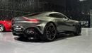 Aston Martin Vantage Standard V8