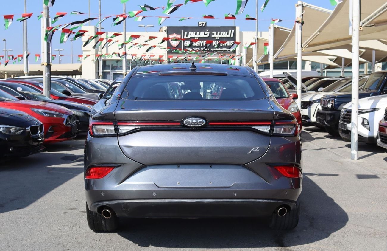 جاك J7 LUXURY جاك J7 - موديل 2023 - فل أوبشن - خليجى - بدون حوادث - محرك 1.5 - بحاله ممتازه من الداخل والخا