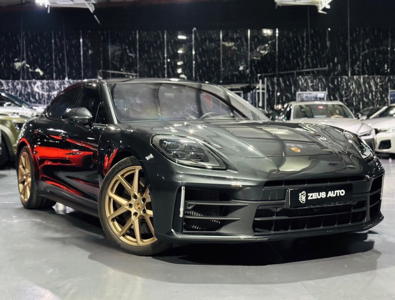 بورش باناميرا 2025 Porsche Panamera 4S E-Hybrid, 2029 Porsche Warranty, Just Been Serviced, Very Low Kms, GCC