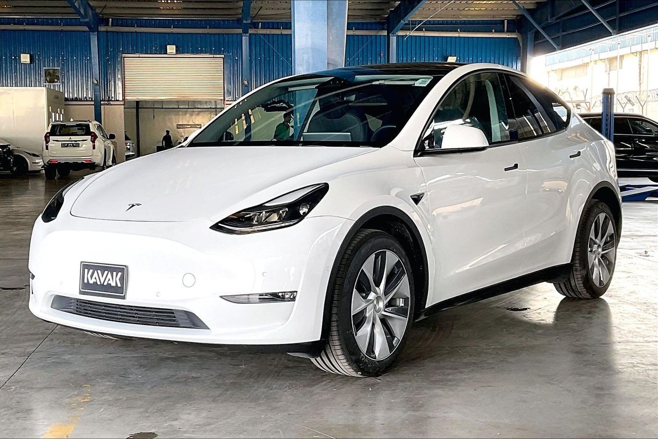 تسلا موديل Y Long Range (Dual Motor) | شامل الضمان | 0 ﺪﻔﻋﺓ ﺃﻮﻟﻯ