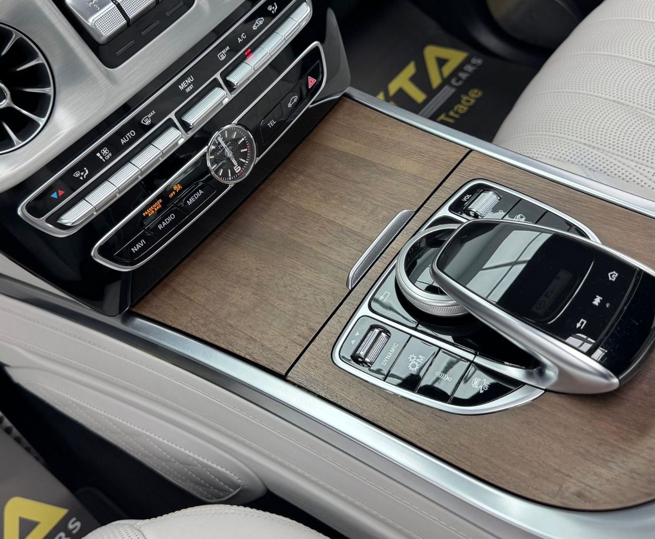 Mercedes-Benz G 63 AMG Std 4.0L 2021 Mercedes-AMG G63 G MANUFAKTUR, Full Options, 1 Year Warranty, FSH, GCC