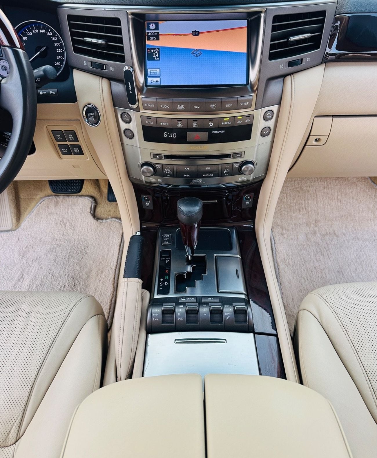 Lexus LX570 NAVIGATION SPORT