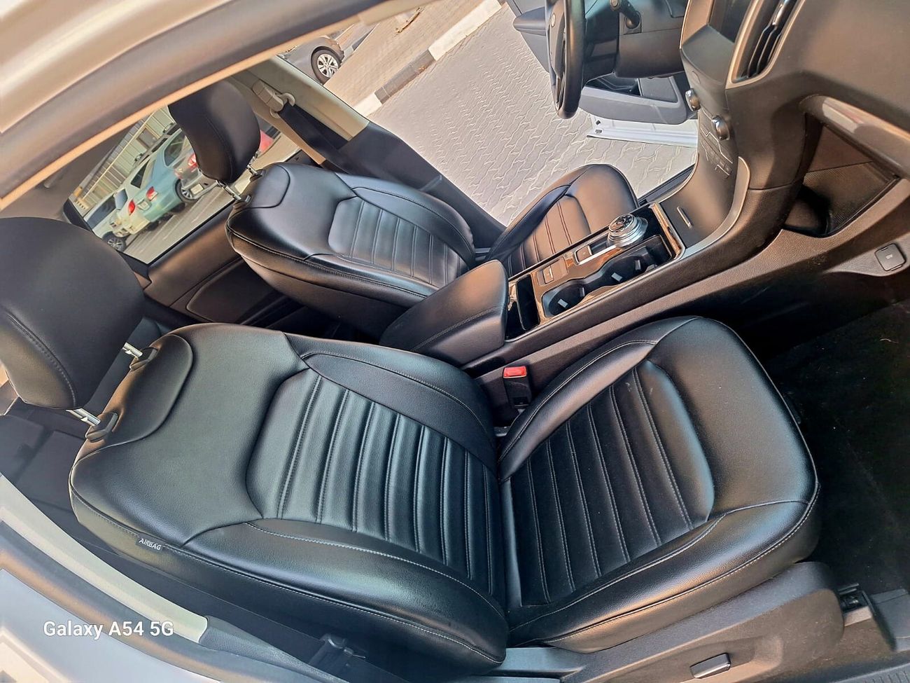 Ford Edge 2019 SEL – 2.0L EcoBoost FWD (245 HP)