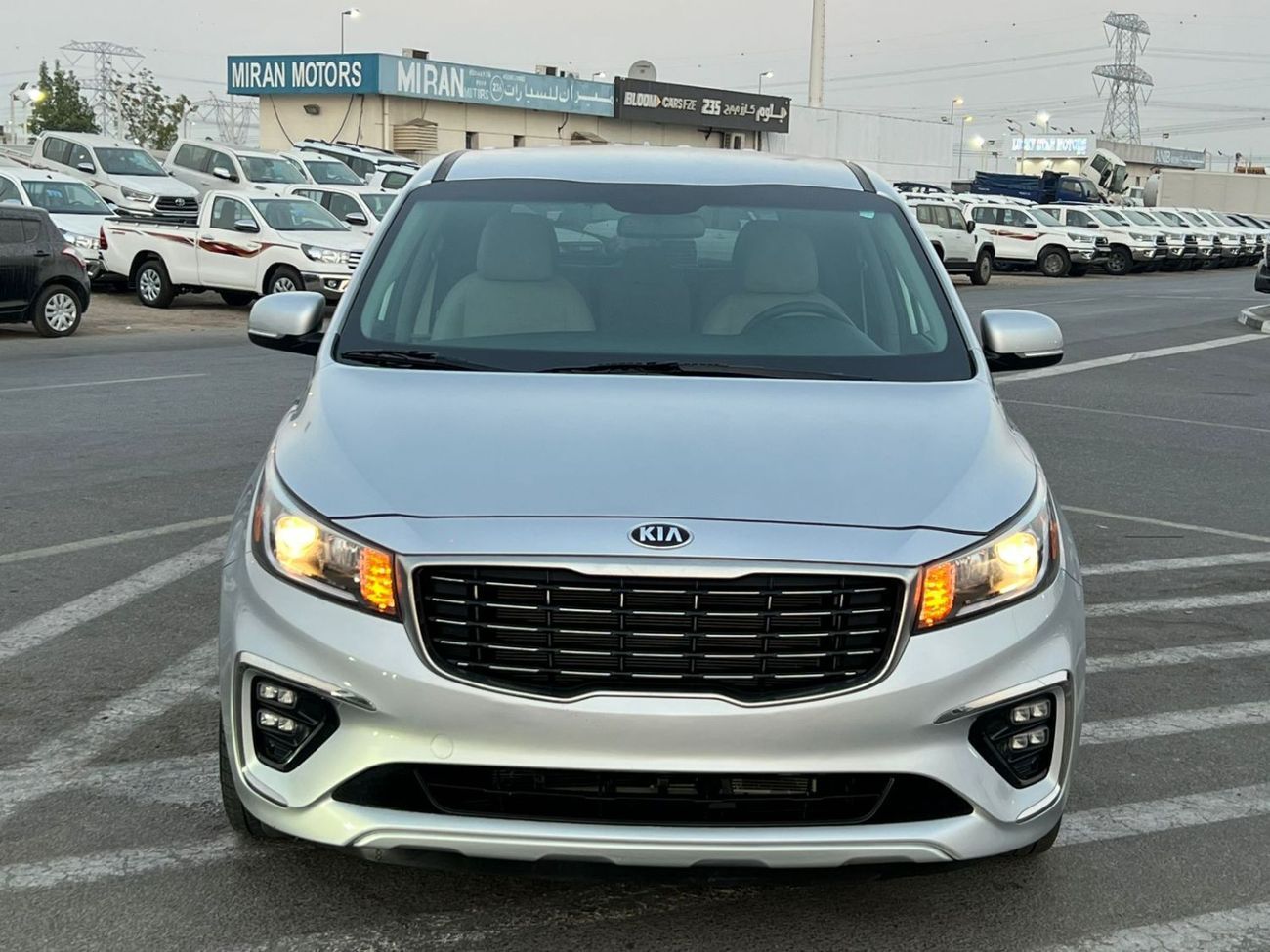 Kia Sedona 2021 Kia Sedona LX Mid Option – 3.3L V6 – 7 Seater –