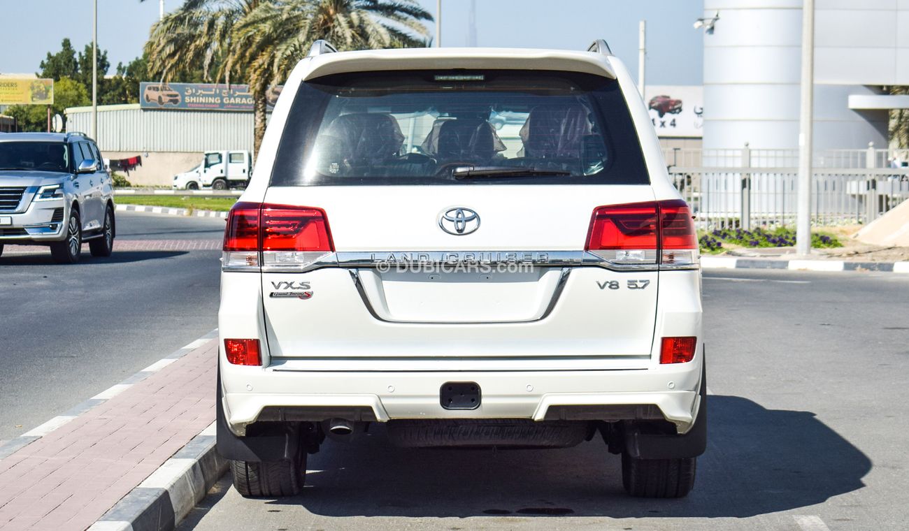 تويوتا لاند كروزر VX.S Grand Touring S V8 5.7
