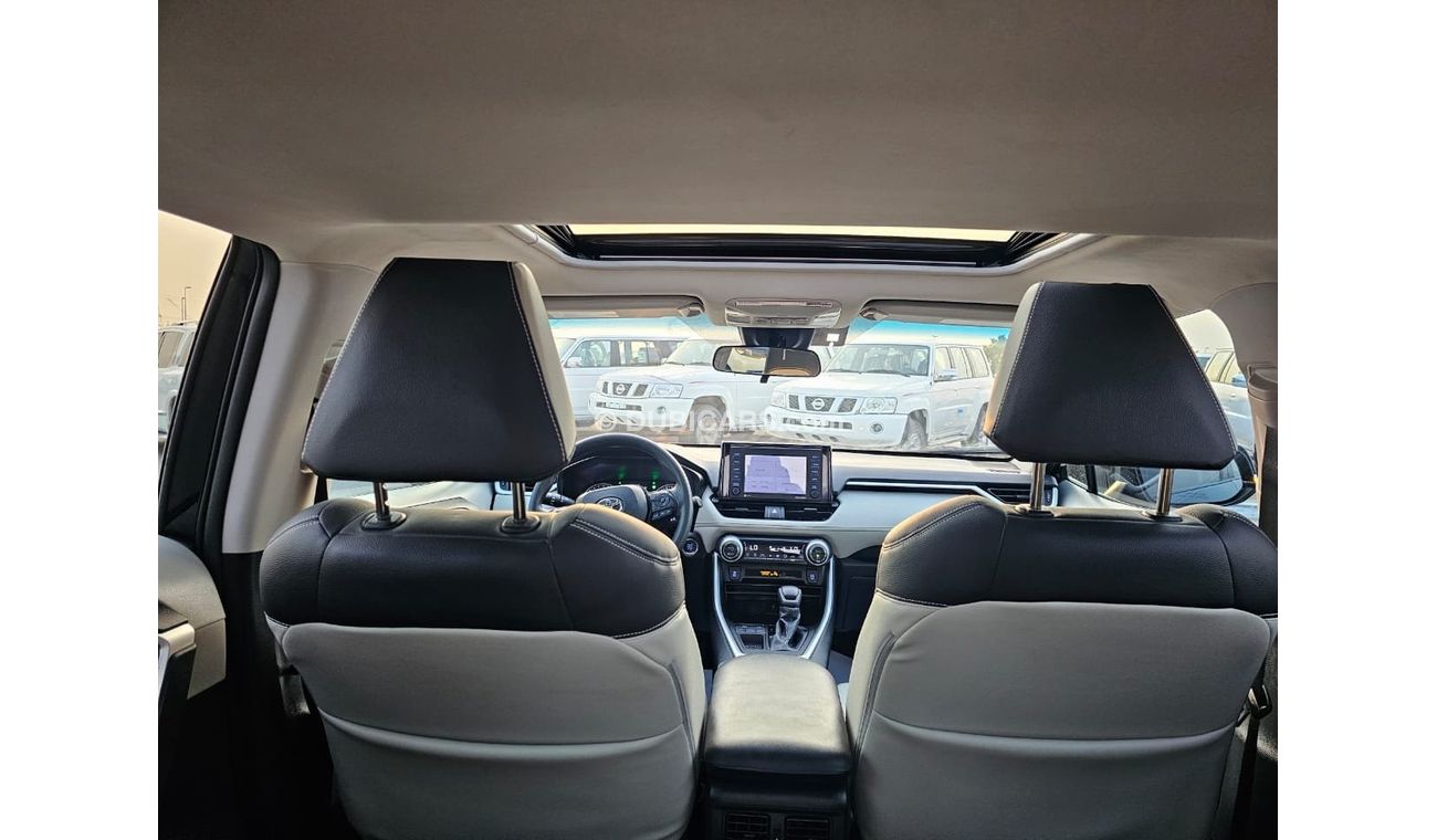 Toyota RAV4 Xle sunroof rear door atumatic