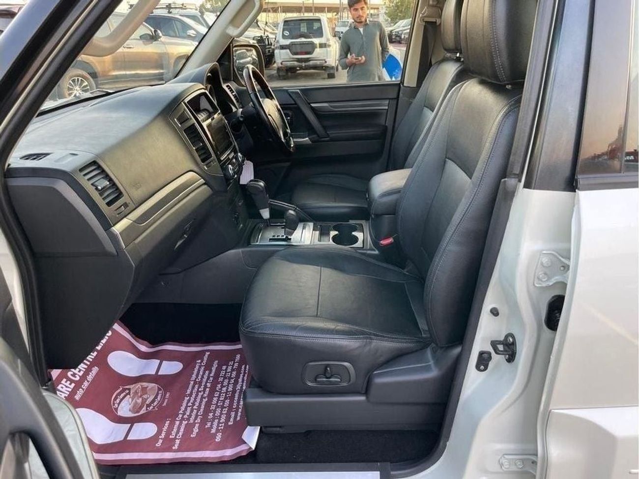 Mitsubishi Pajero Diesel 3.2 Liter Right Hand Drive Automatic Sunroof  Leather seats