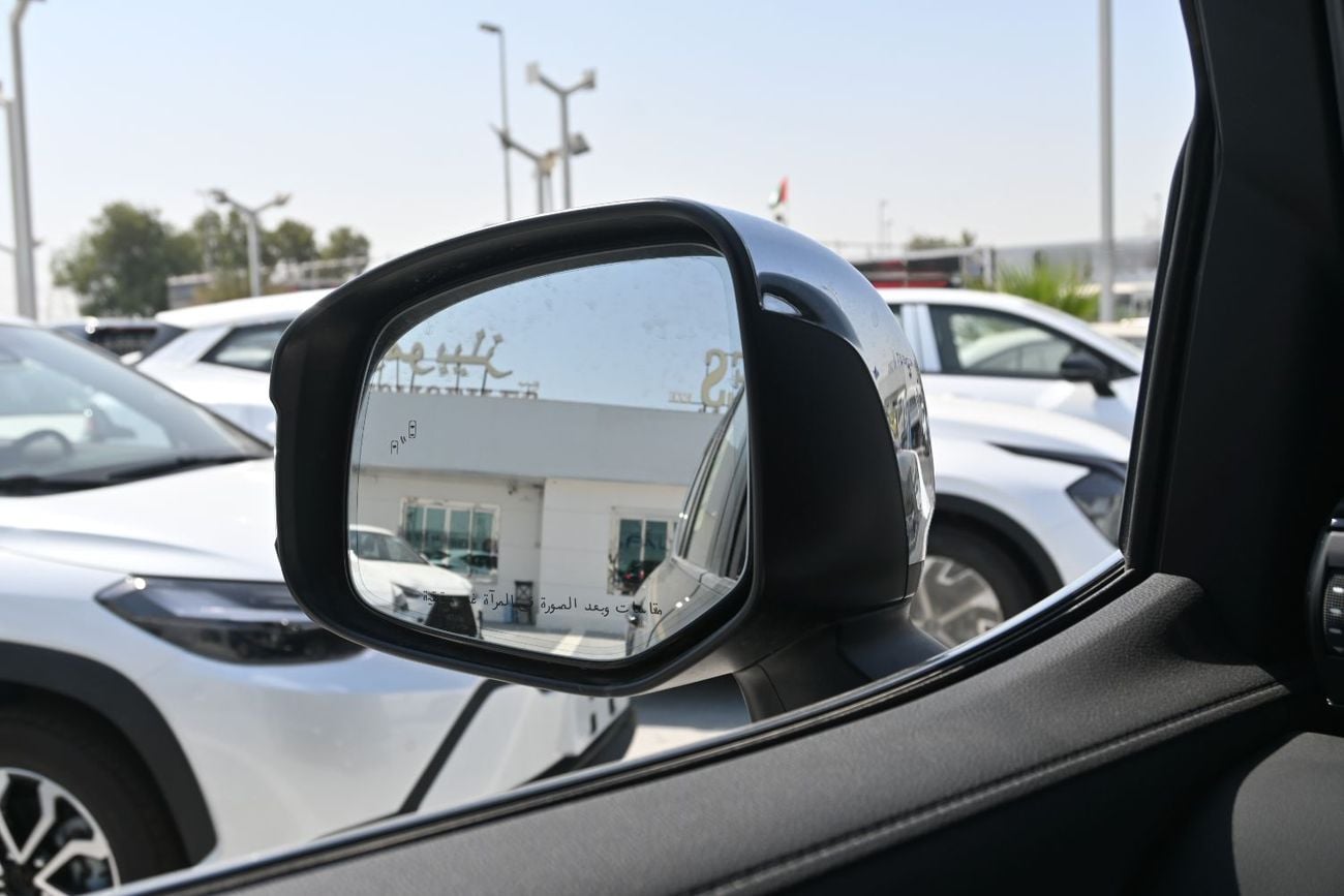 تويوتا لاند كروزر VX 4.0L V6, 4WD, Color Black inside Black, Model 2026