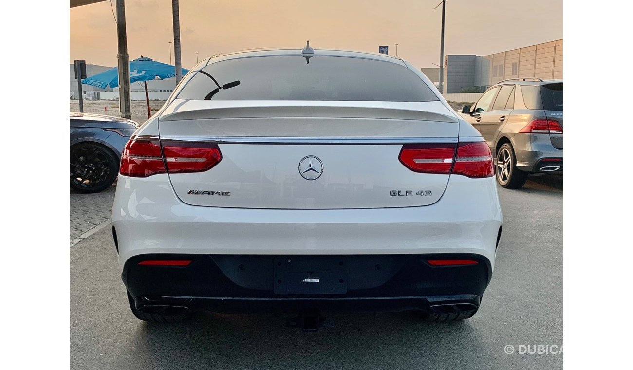 Mercedes-Benz GLE 43 AMG Mercedes-AMG GLE43 full option 2019 model    Panoramic roof opened   Four cameras, front radar, rear