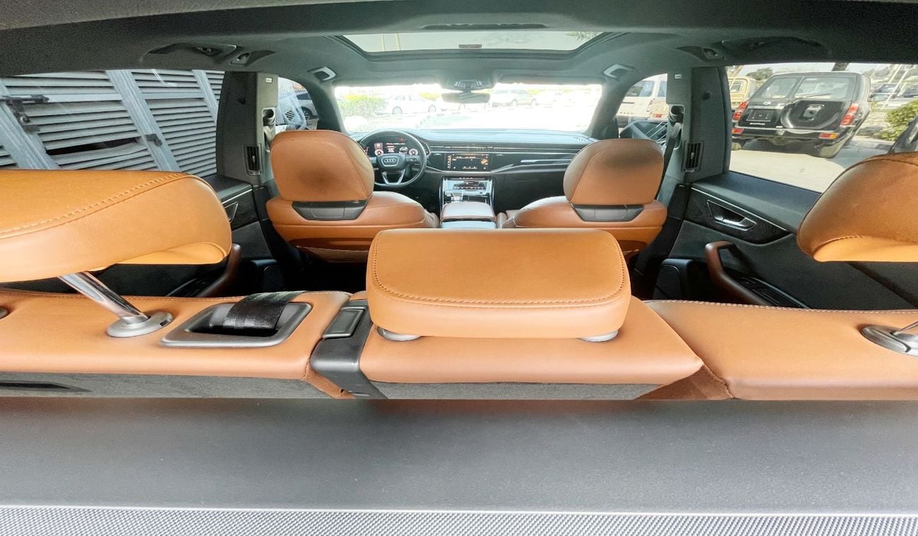 أودي Q8 55 TFSI quattro S-Line 3.0L (340 HP)