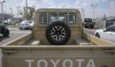 Toyota Land Cruiser Pick Up LC79 Pickup 4.0L Petrol V6 D/C, A/T Mid Option