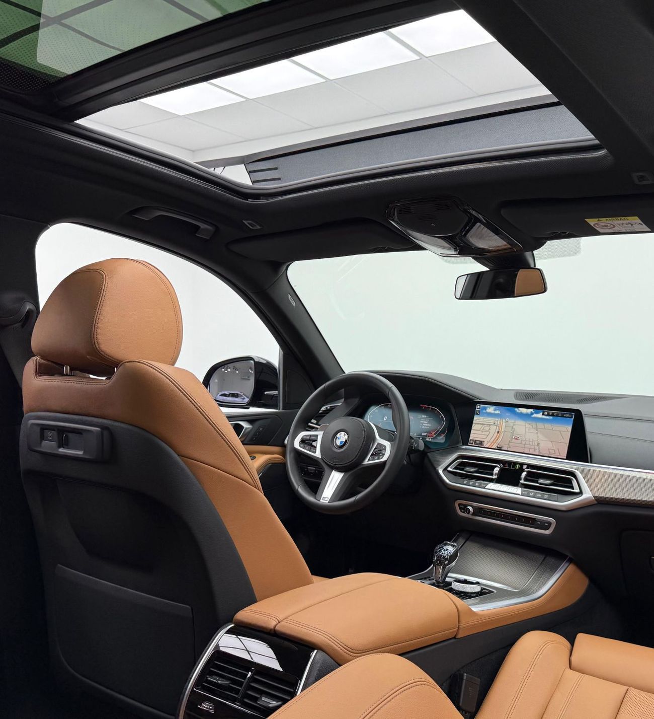 BMW X5 40i M Sport 3.0L 2022 BMW X5 xDrive40i M-Sport, 2027 BMW Warranty + Service Pack, Very Low Km, GCC