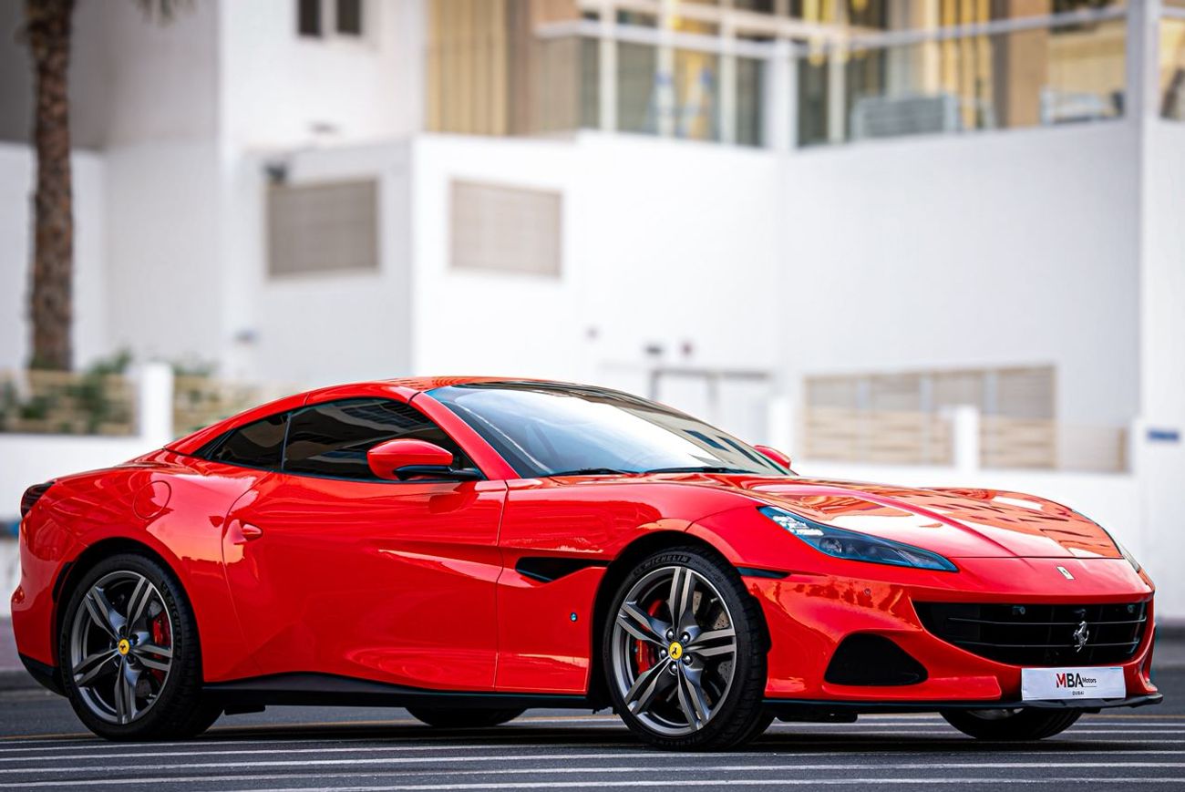فيراري بورتوفينو Std 3.9L