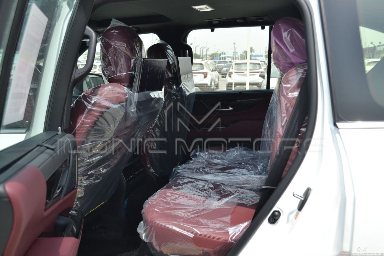 Lexus LX 700h Signature