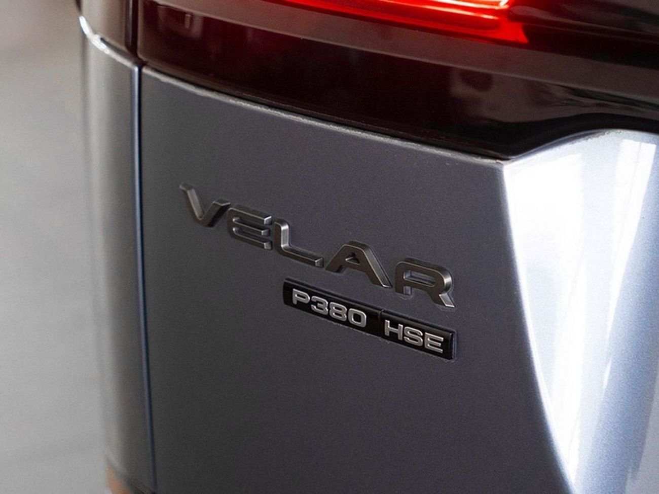 لاند روفر رينج روفر فيلار P380 R-Dynamic HSE 3.0L