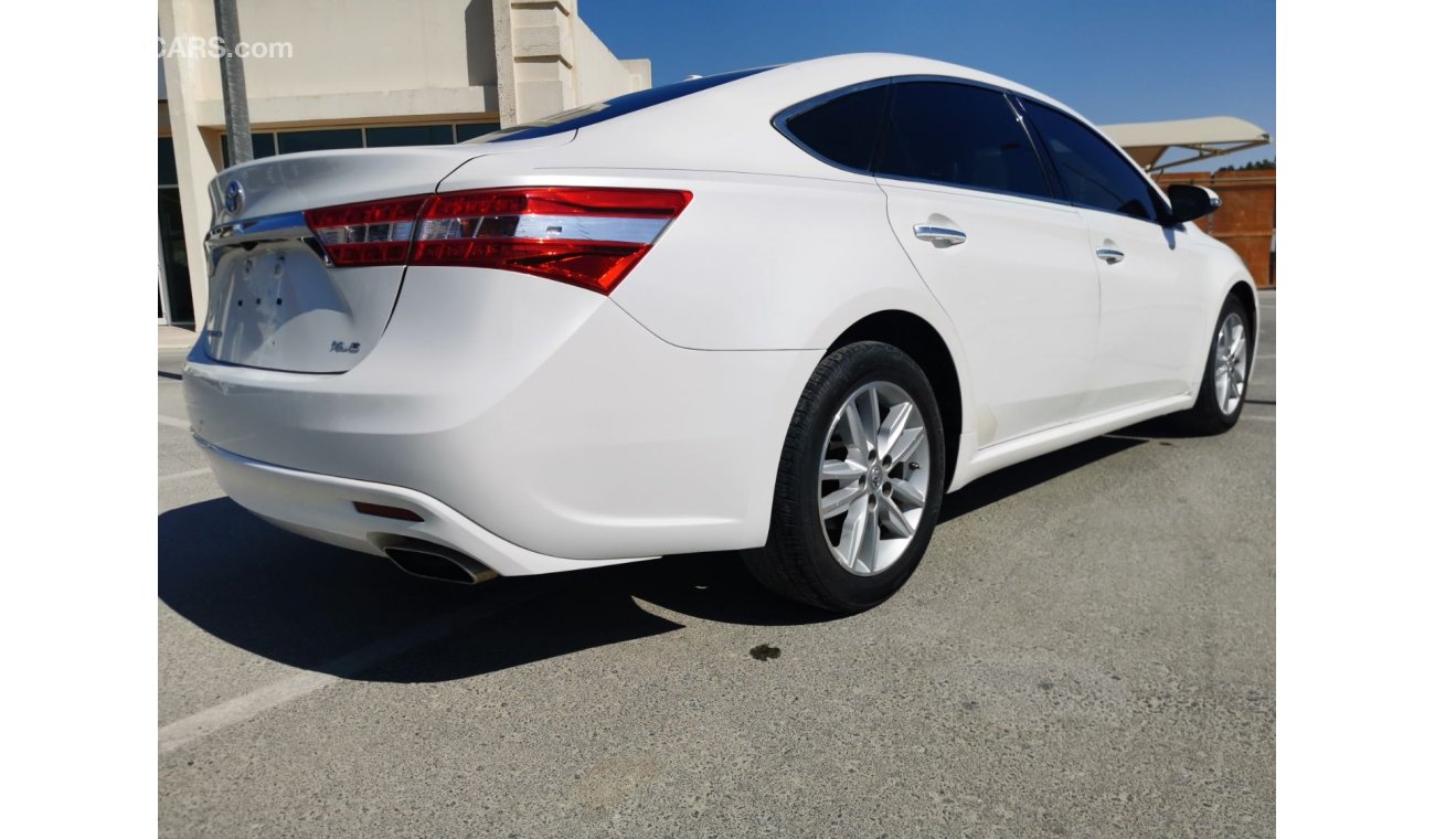 Toyota Avalon Toyota avalon 2015 full options good condition