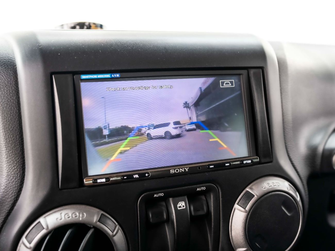 Jeep Wrangler Sport 3.6L A/T