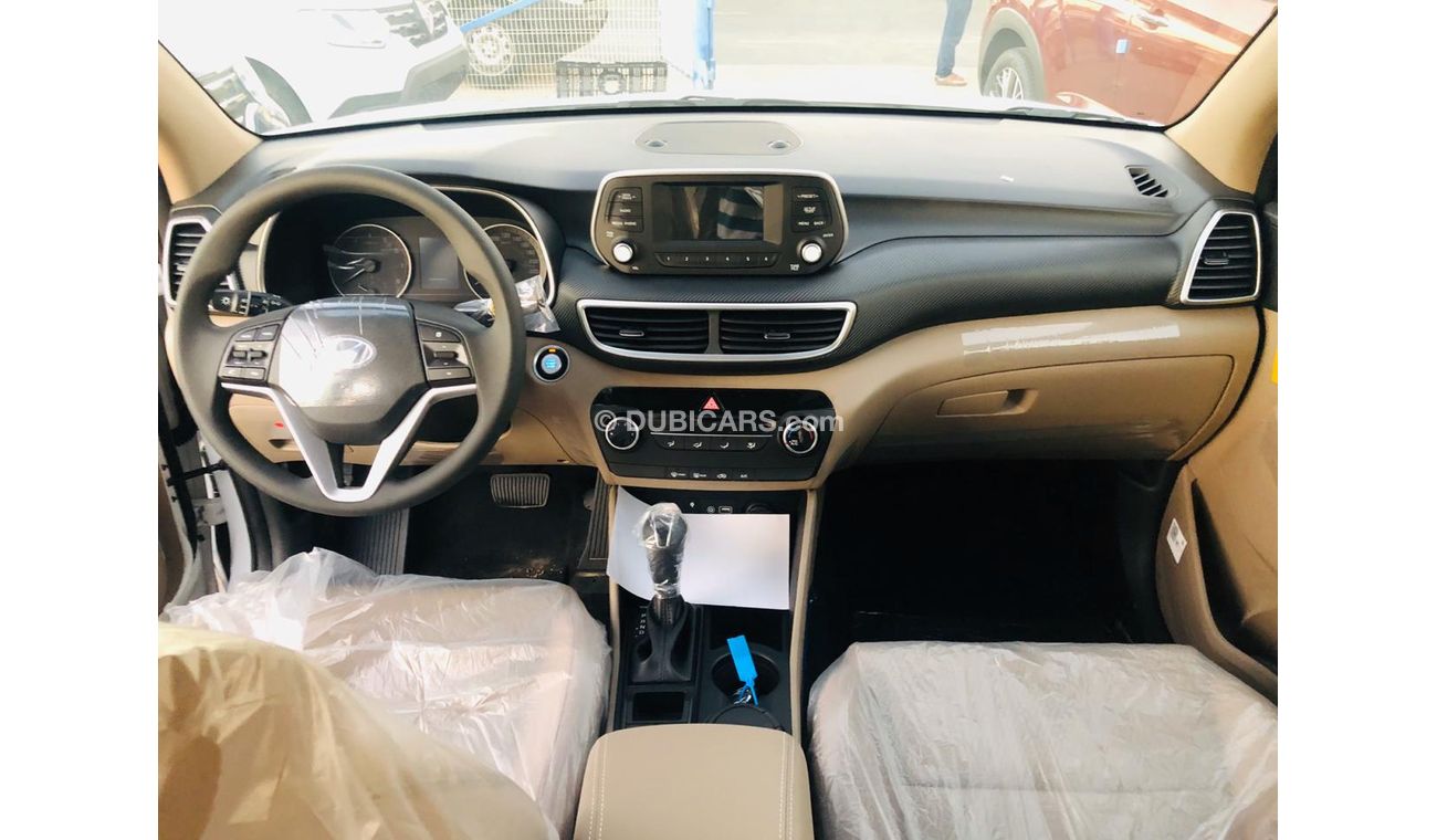 Hyundai Tucson 2.0L, PUSH/START, ALLOY RIMS 18'', 2-POWER SEATS, WIRELESS CHARGER,GLOVES COOL BOX, CODE-HTIF3
