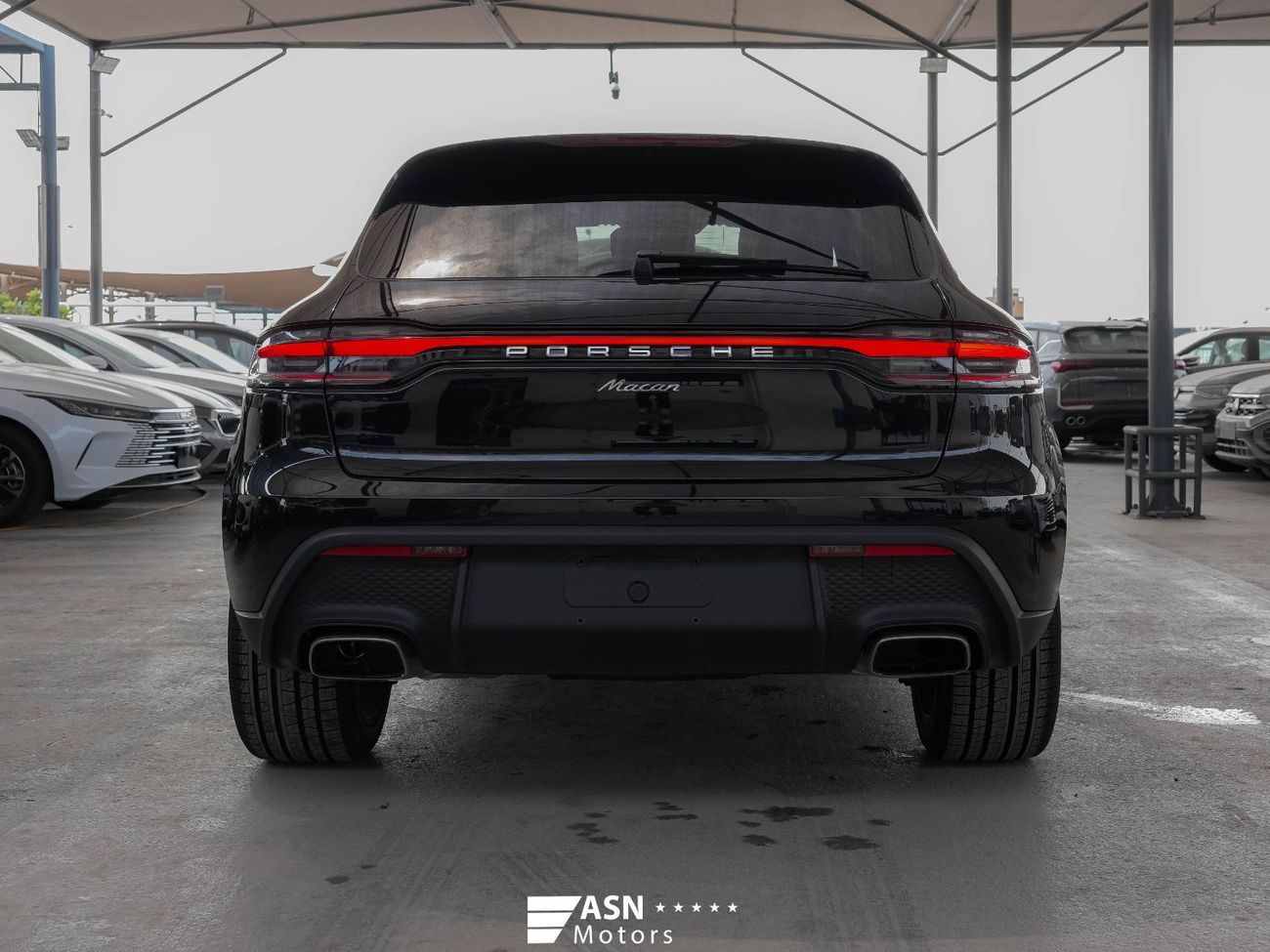 بورش ماكان Pursuing Dreams Edition 2025 2.0 Turbo (Export Price)