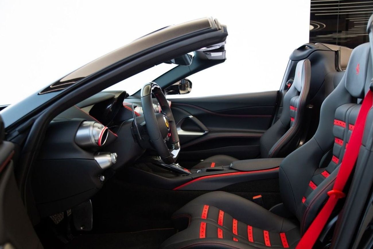 فيراري 812 GTS Std