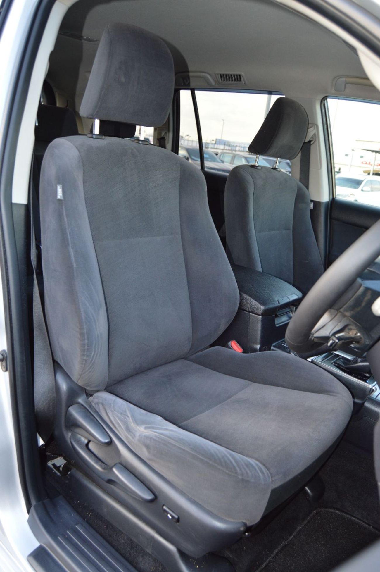 Toyota Prado *Toyota Land cruiser Prado*   Right Hand Drive Model: *2018* Push button start,  Engine: V4/ 2.8L