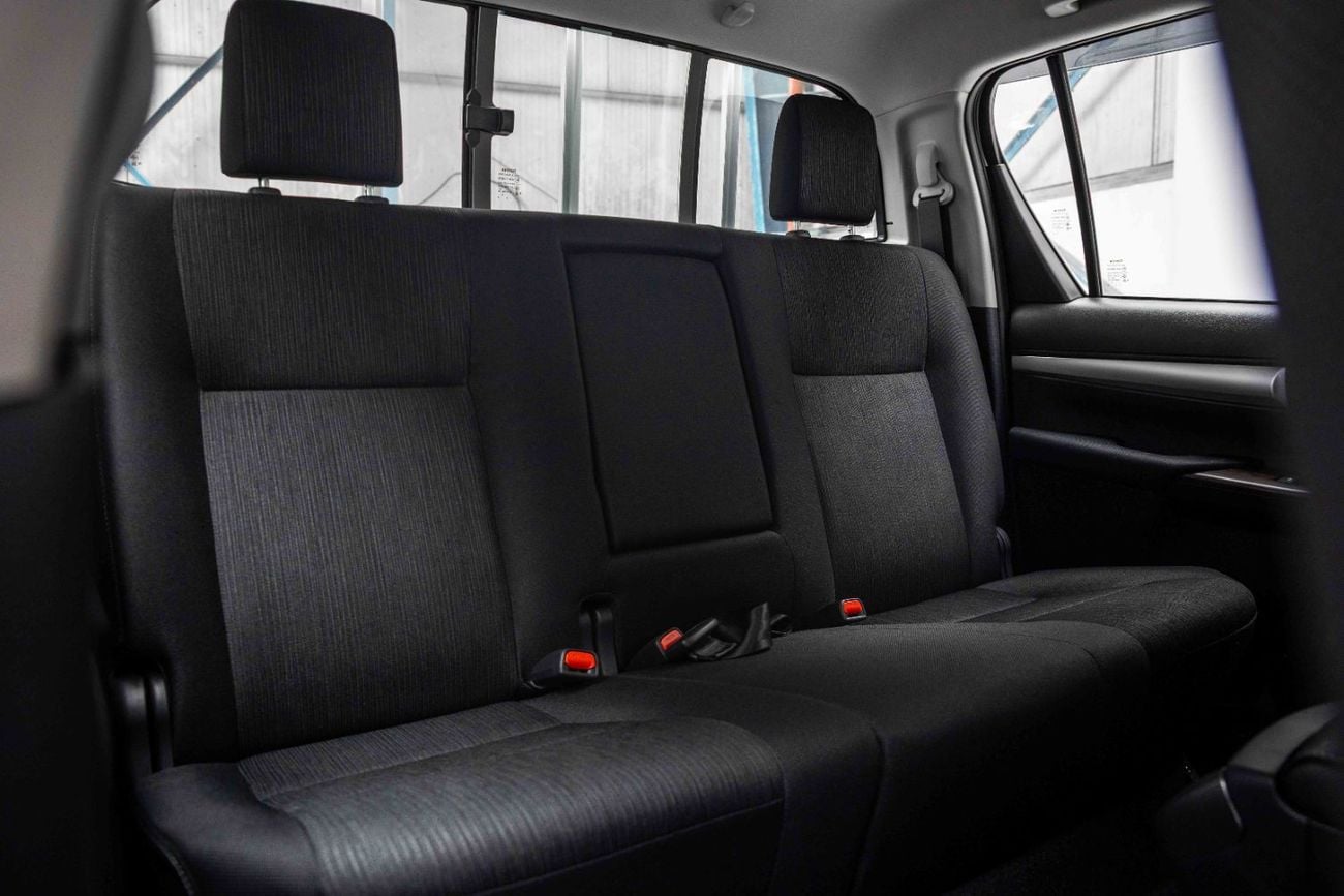 Toyota Hilux SR5 4.0L - Silver Metallic Inside Black | Export Only