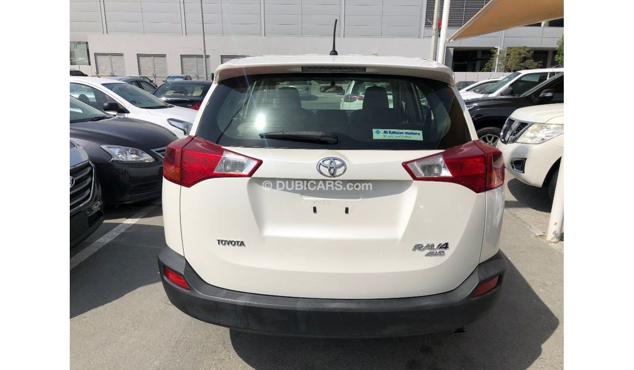 تويوتا راف ٤