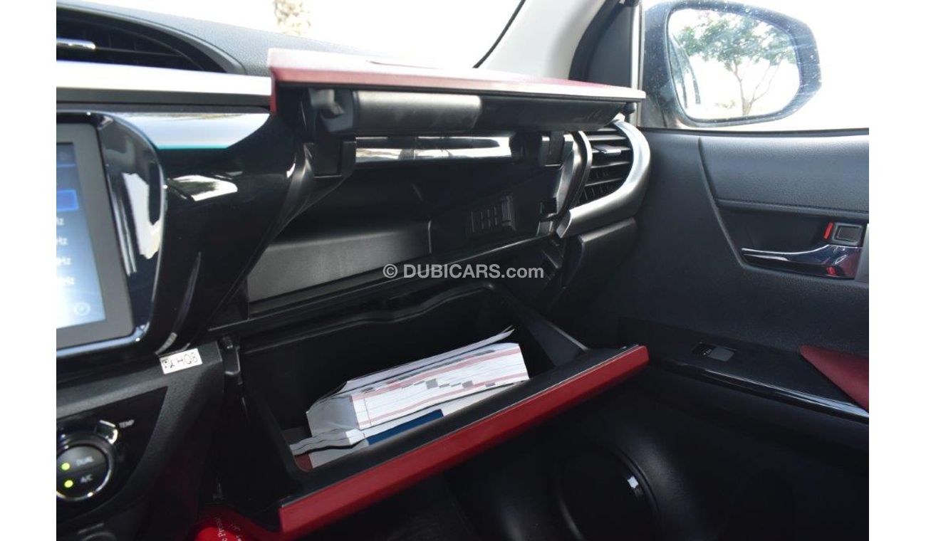 Toyota Hilux DOUBLE CAB PICKUP GLX 2.7L PETROL 4WD AUTOMATIC TRANSMISSION