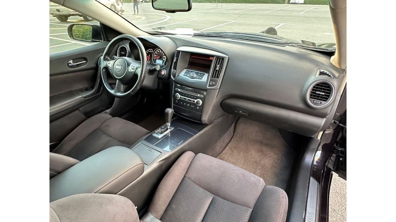 نيسان ماكسيما SE