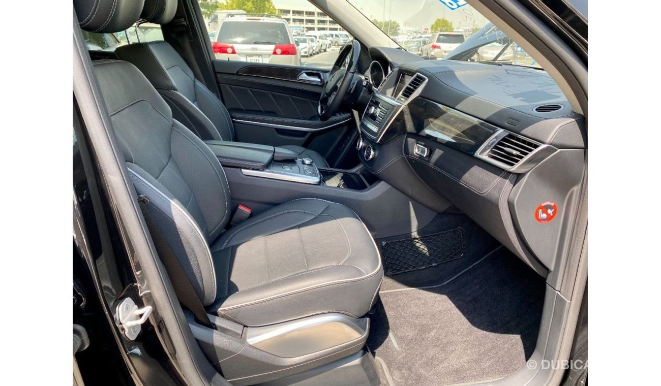 Mercedes-Benz GL 550 AMG Package Fully Loaded