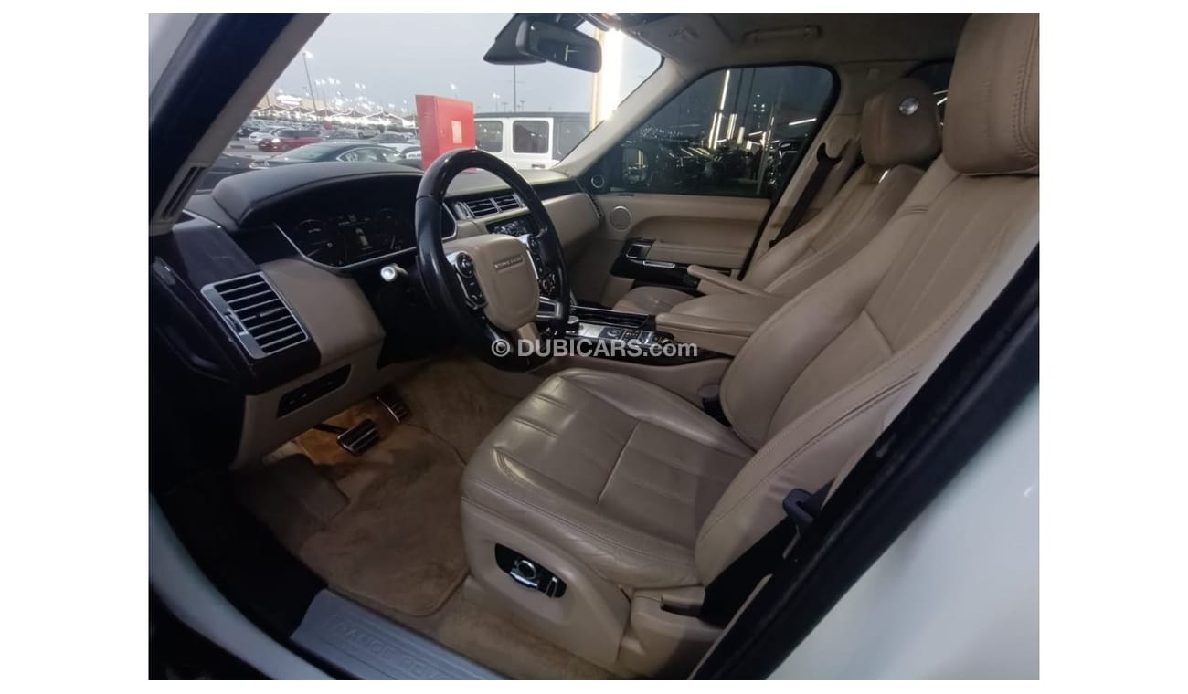 Rover City Rover The car is very good, in perfect condition, looks clean from the inside and outside without any acci