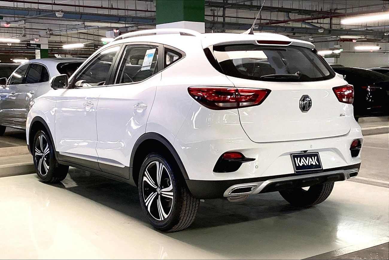 أم جي ZS Luxury | شامل الضمان | 0 ﺪﻔﻋﺓ ﺃﻮﻟﻯ