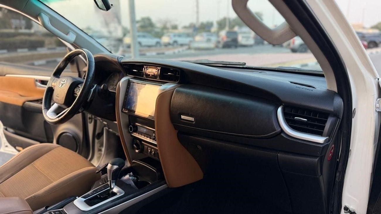 Toyota Fortuner 2019 | 2.4L DIESEL | AUTOMATIC TRANSMISSION | LEFT-HAND-DRIVE | PADDLE SHIFTER | CRUISE CONTROL | AU