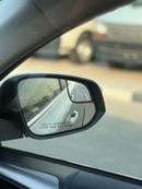 تويوتا راف ٤ XLE Hybrid sunroof,push start full Option