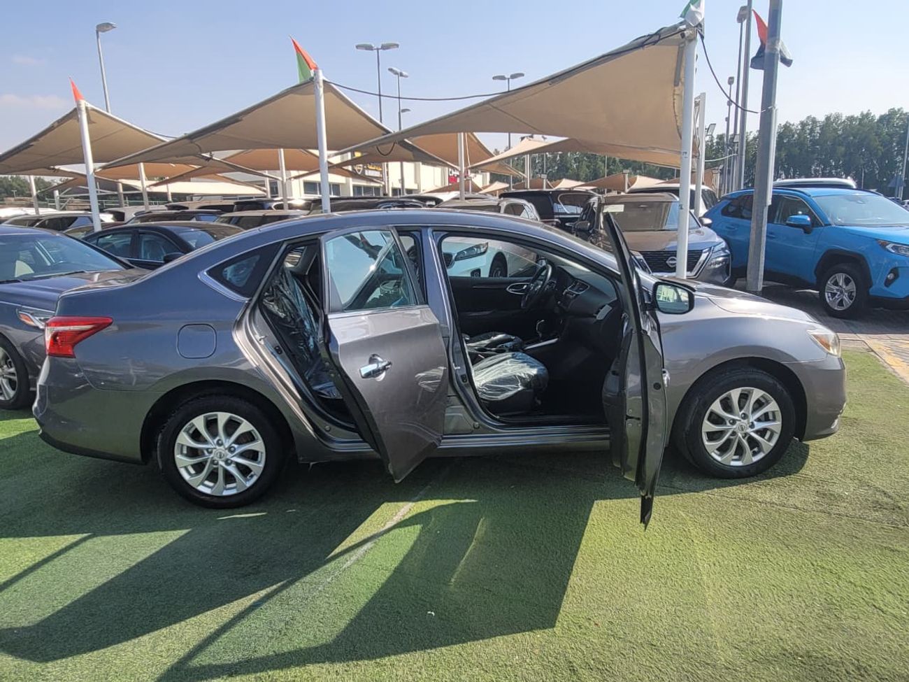 نيسان سنترا SV 1.8L