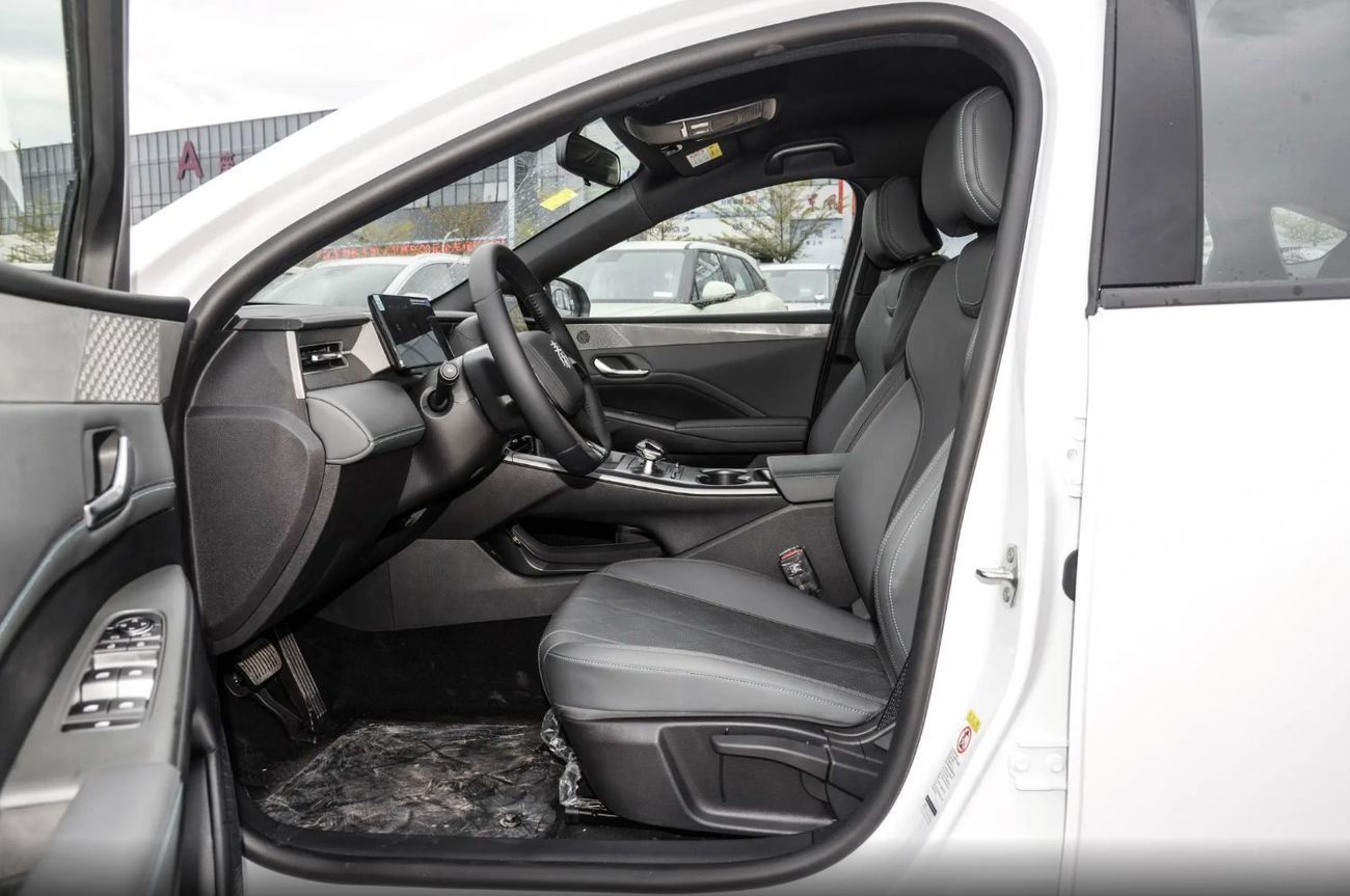 بي واي دي كين بلاس Intelligent Driving Edition DM-i 55KM Leading Edition