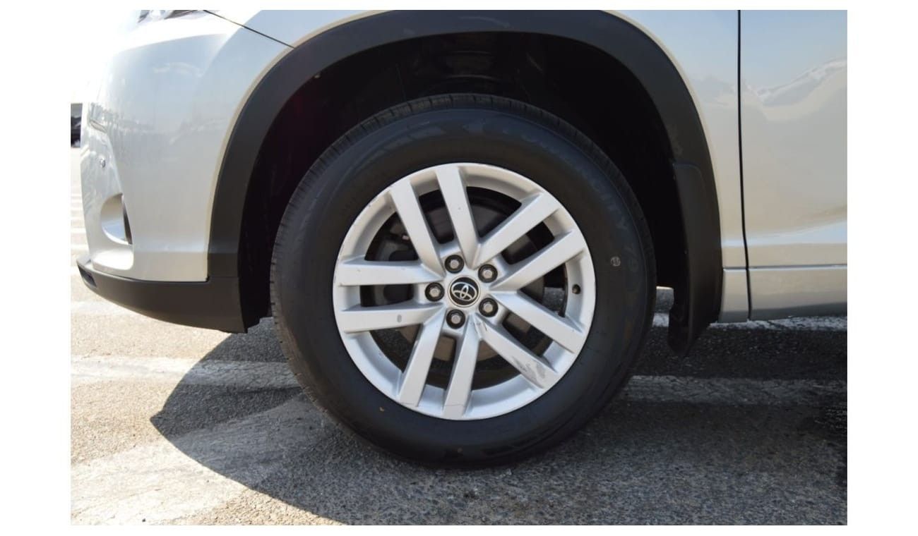 Toyota Kluger LE Perfect inside and out