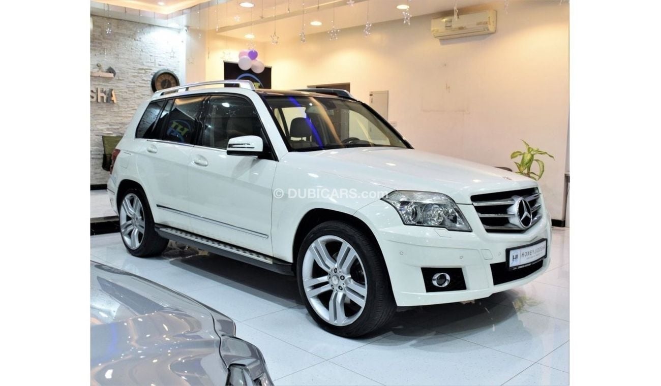 Mercedes-Benz GLK 350 EXCELLENT DEAL for our Mercedes Benz GLK350 4Matic ( 2009 Model! ) in White Color! GCC Specs