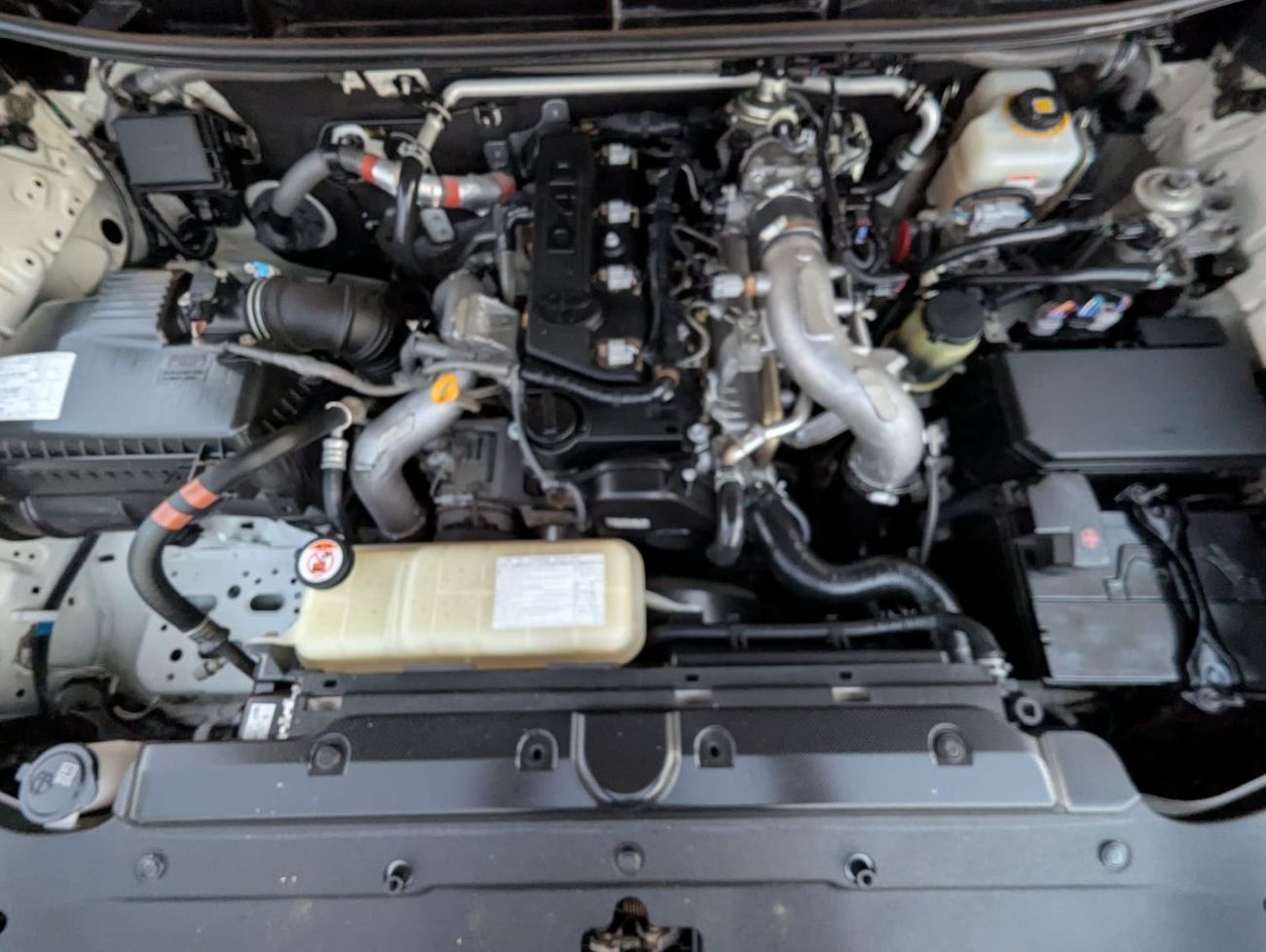 تويوتا برادو Toyota Prado 2018 diesel white LHD 7 seats automatic gear