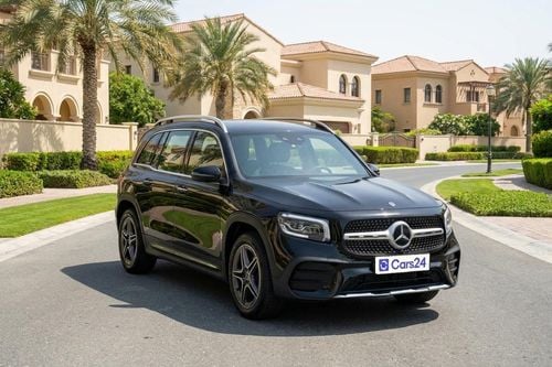 مرسيدس بنز GLB 250 كارس24 هي سوق ضخم للسيارات المستعملة موثوق ومضمون ٪كارس24 هي سوق ضخم للسيارات المستعملة موثوق ومضمون